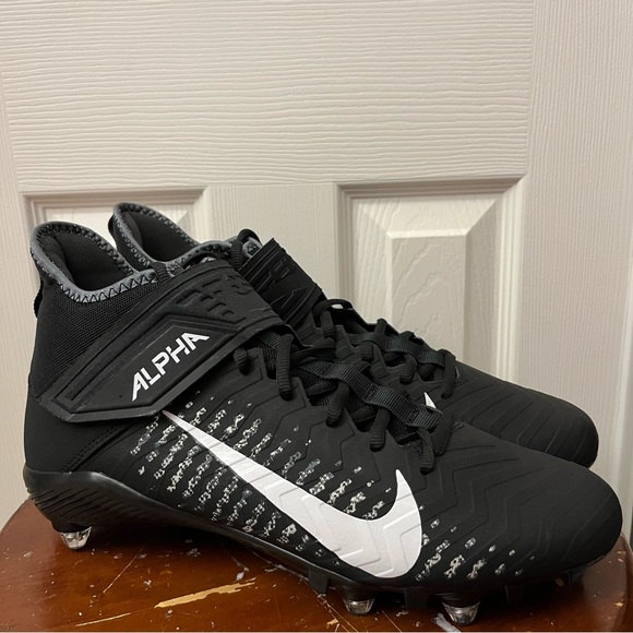 Nike Alpha Menace Pro 2.0 Black Football Cleats Men's Size 11.5 CK4277-001 - Picture 2 of 8